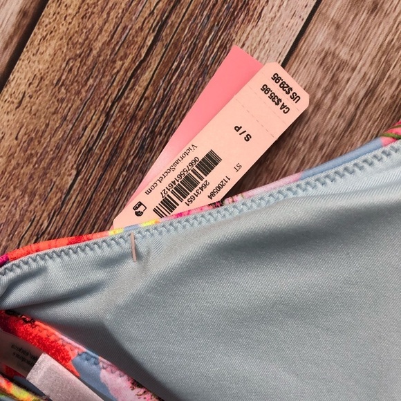 Victoria Secret Bikini Top - Picture 3 of 3